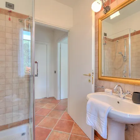 Borgo Belvedere-lake View & Shared Pool - Happy * Toscolano Maderno