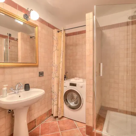 Borgo Belvedere-lake View & Shared Pool - Happy